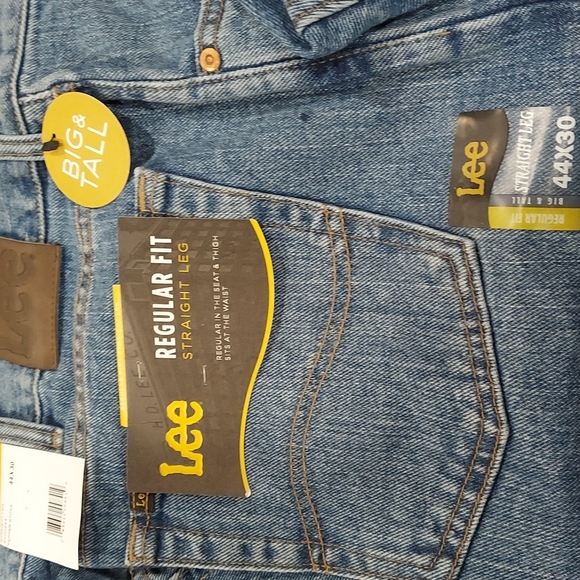 Lee 👖 - Picture 2 of 4